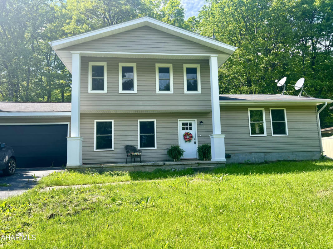373 MCMULLEN RD, ALTOONA, PA 16601, photo 1 of 27